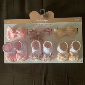 Cute baby booties 0-6 Months